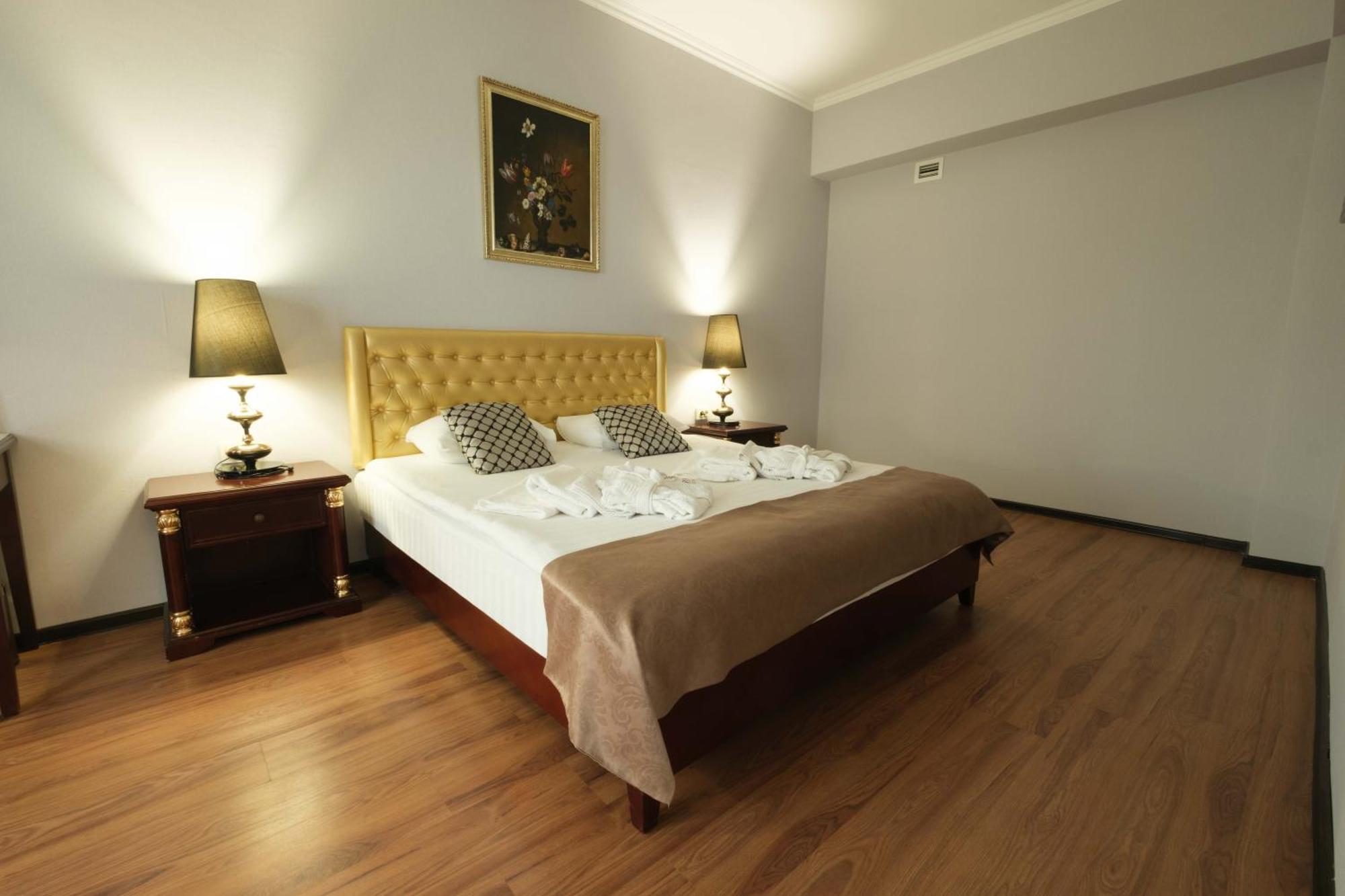 Reikartz Park Astana Ex-Royal Park Hotel & Spa Εξωτερικό φωτογραφία