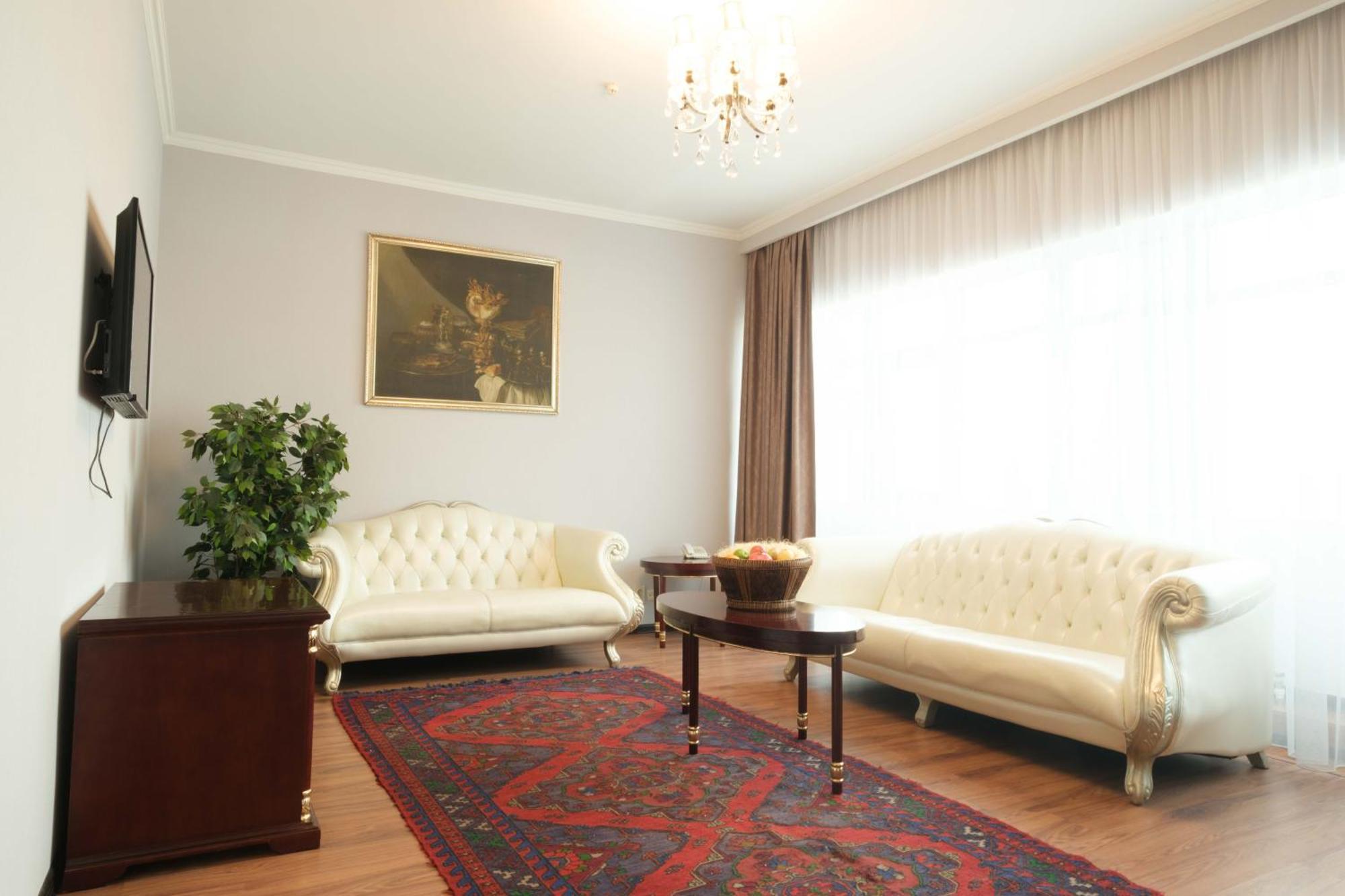 Reikartz Park Astana Ex-Royal Park Hotel & Spa Εξωτερικό φωτογραφία