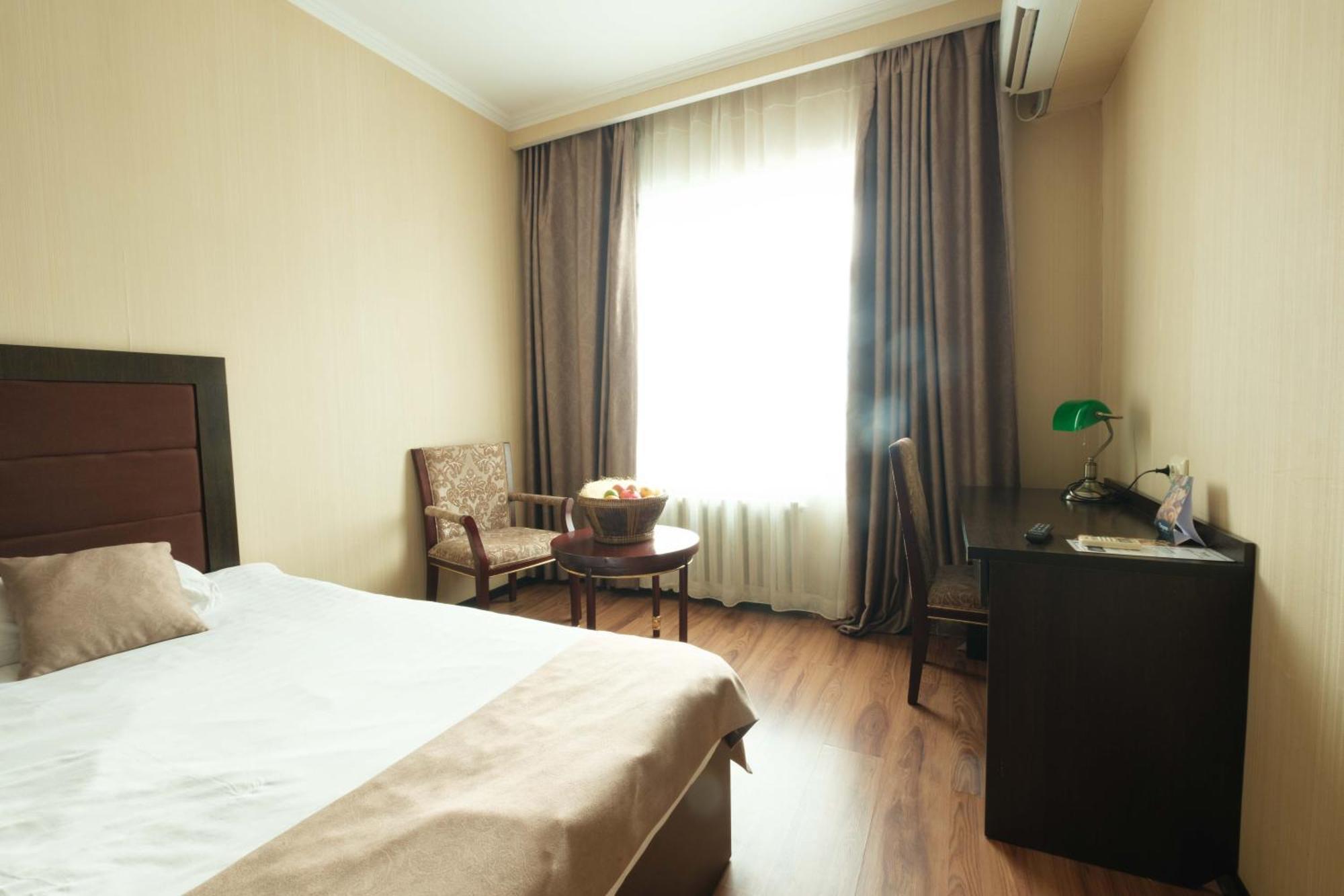 Reikartz Park Astana Ex-Royal Park Hotel & Spa Εξωτερικό φωτογραφία