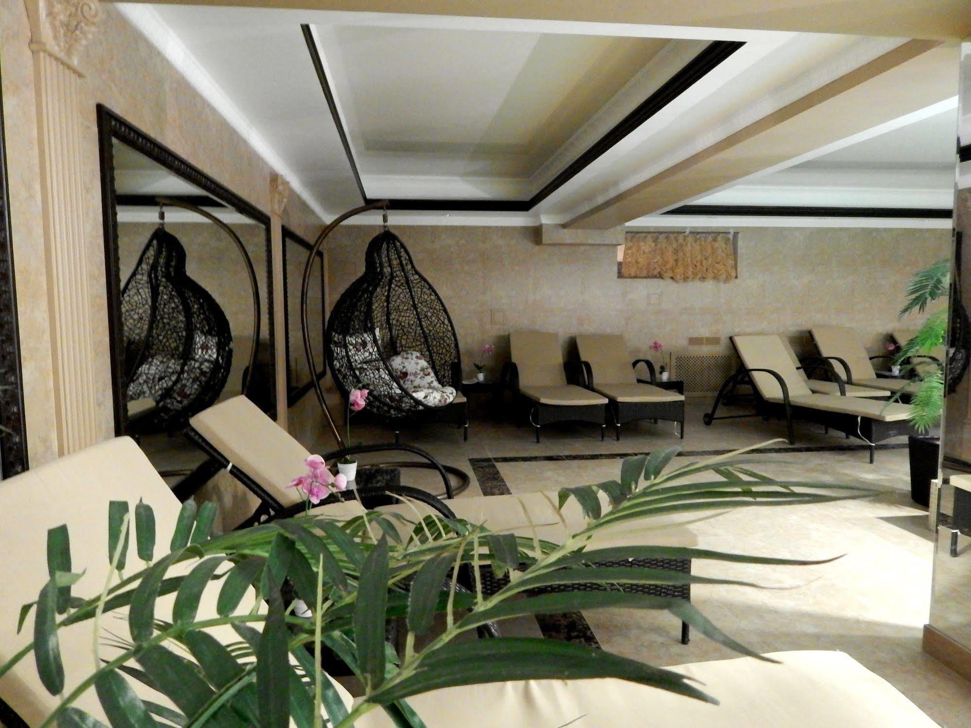 Reikartz Park Astana Ex-Royal Park Hotel & Spa Εξωτερικό φωτογραφία